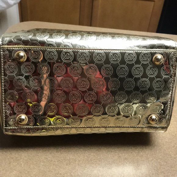 Michael Kors Jet Set Speedy Bag - Picture 5 of 8